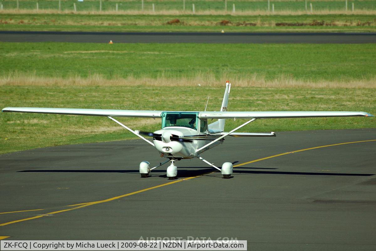 ZK-FCQ, Cessna 152 C/N 15283091, At Dunedin