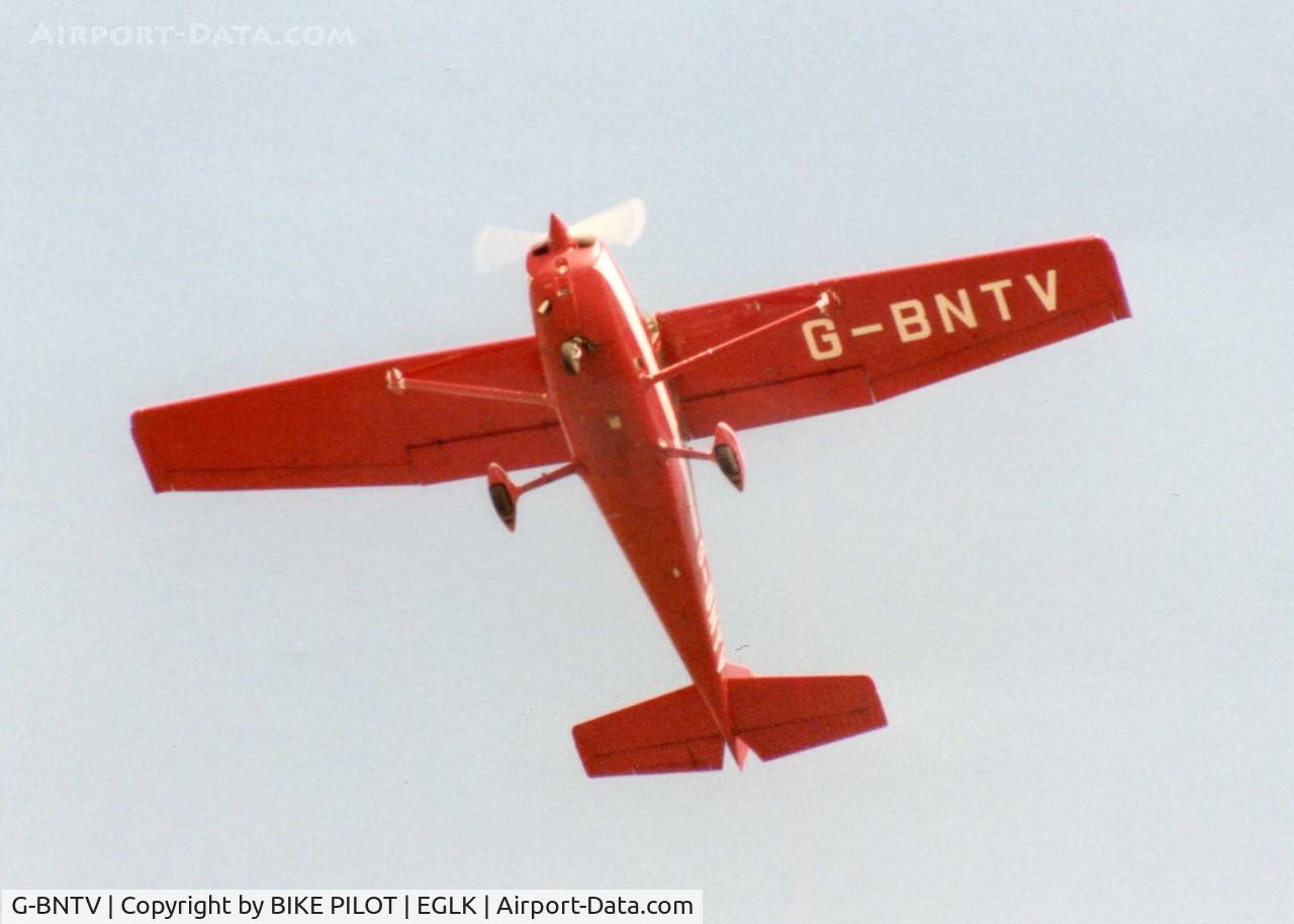 G-BNTV, 1976 Cessna 172N C/N 172-67794, FINALS FOR RWY 25 1991-03