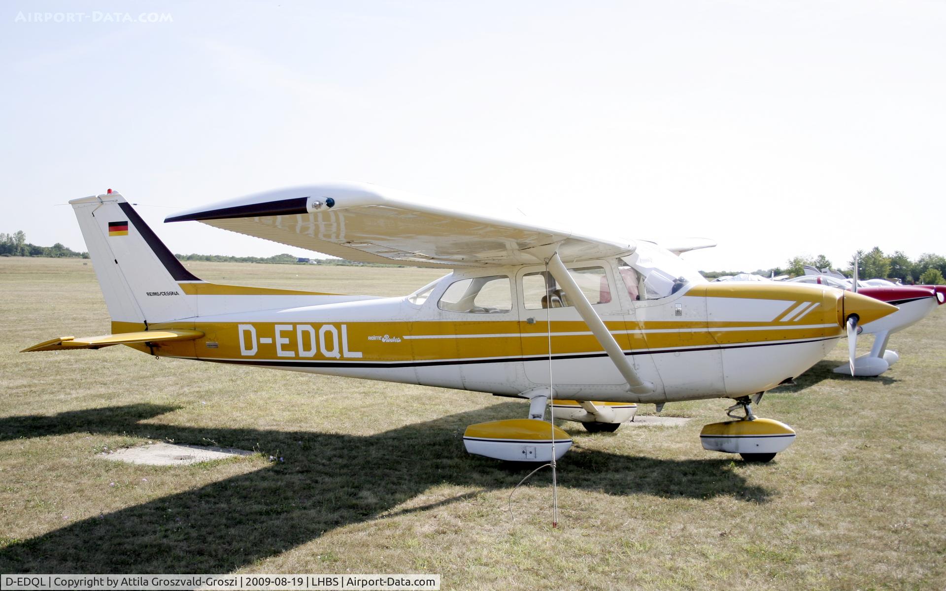 D-EDQL, 1975 Reims FR172F Reims Rocket C/N 0555, Budaörs-Airport  Hungary-LHBS