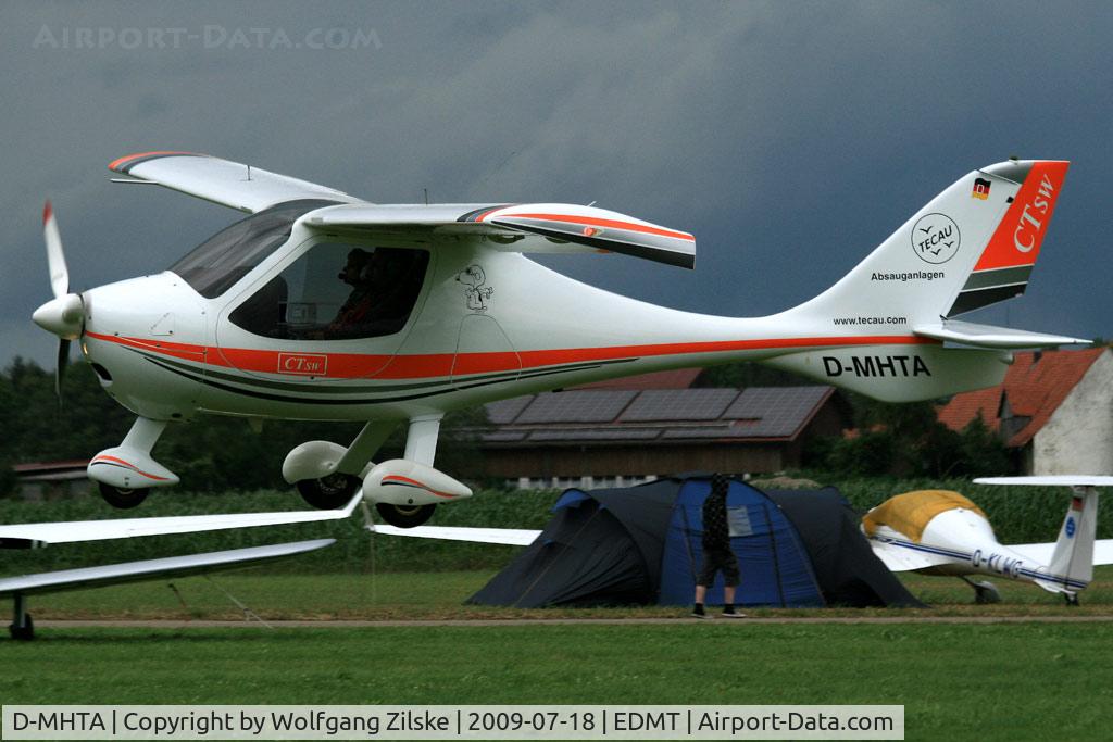 D-MHTA, Flight Design CTSW C/N A-03-80-24, visitor