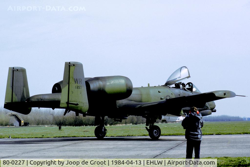 80-0227, Fairchild Republic A-10A Thunderbolt II C/N A10-0577, The Woodbridge/Bentwaters A-10's were regular visitors whenever there was something wrong with the ordonace over the nearby Cornfield range. The Leeuwarden fire brigade had to solve these problems...