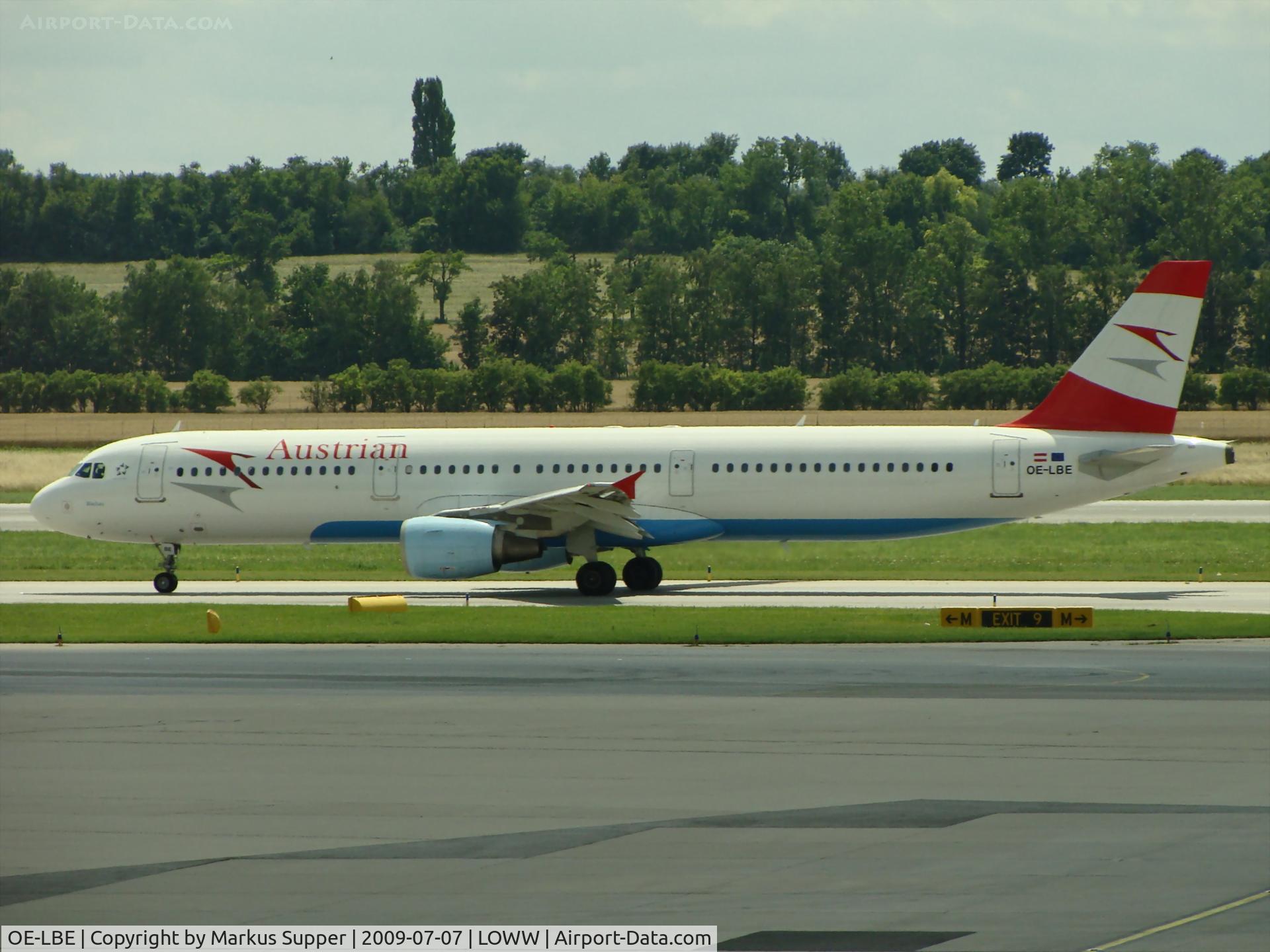 OE-LBE, 1998 Airbus A321-211 C/N 935, Taxiing to runway 29
