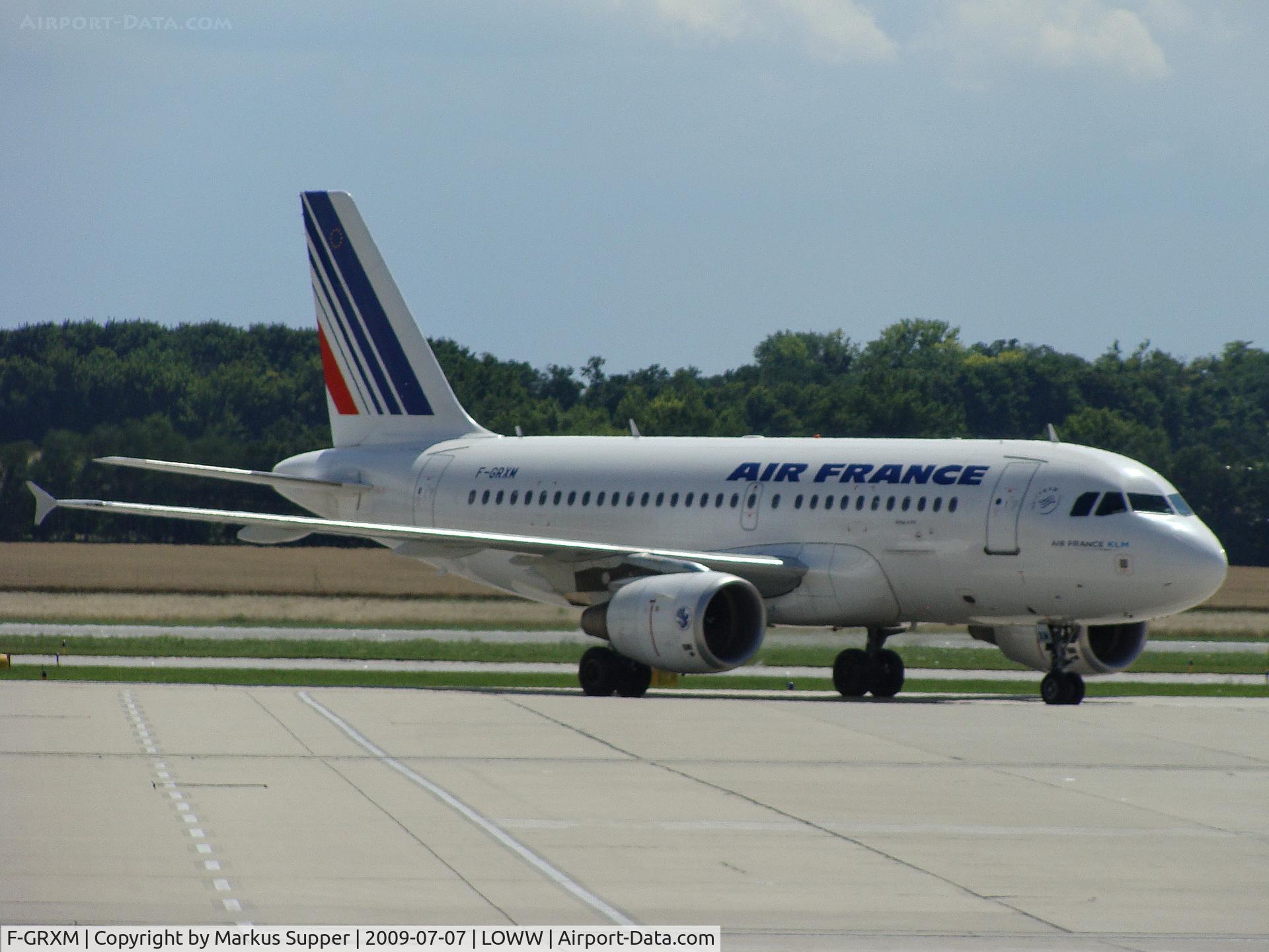 F-GRXM, 2006 Airbus A319-111 C/N 2961, Short before final parking position