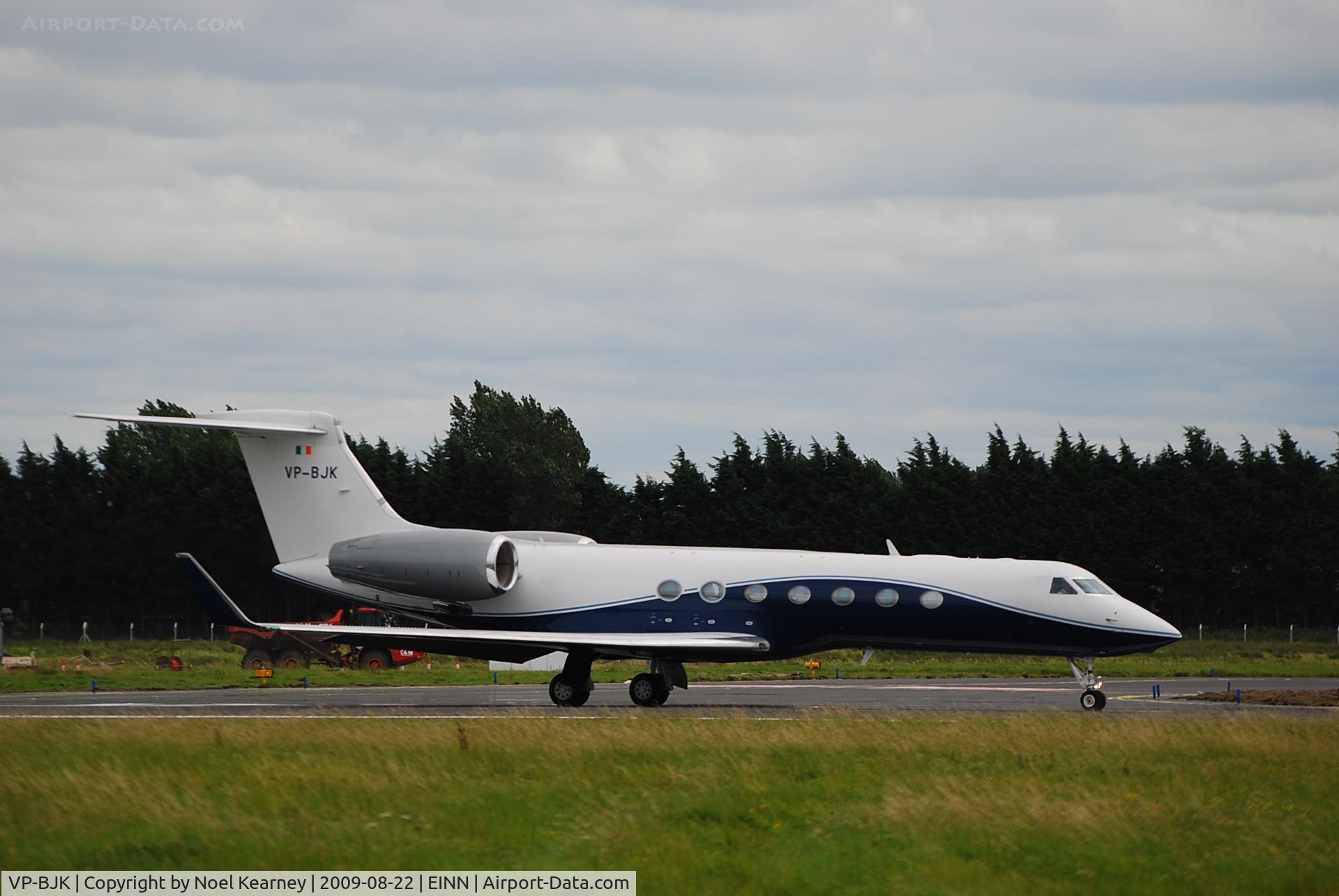 VP-BJK, 2008 Gulfstream Aerospace GV-SP (G550) C/N 5200, Departing off Rwy 24