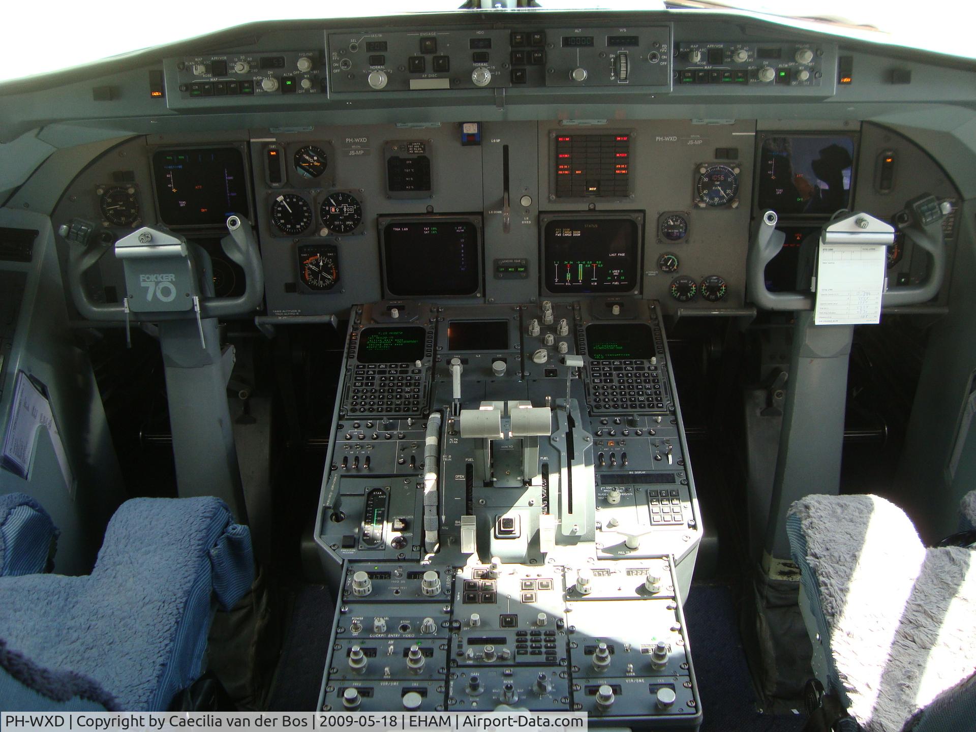 PH-WXD, 1995 Fokker 70 (F-28-0070) C/N 11563, At Fokker hanger