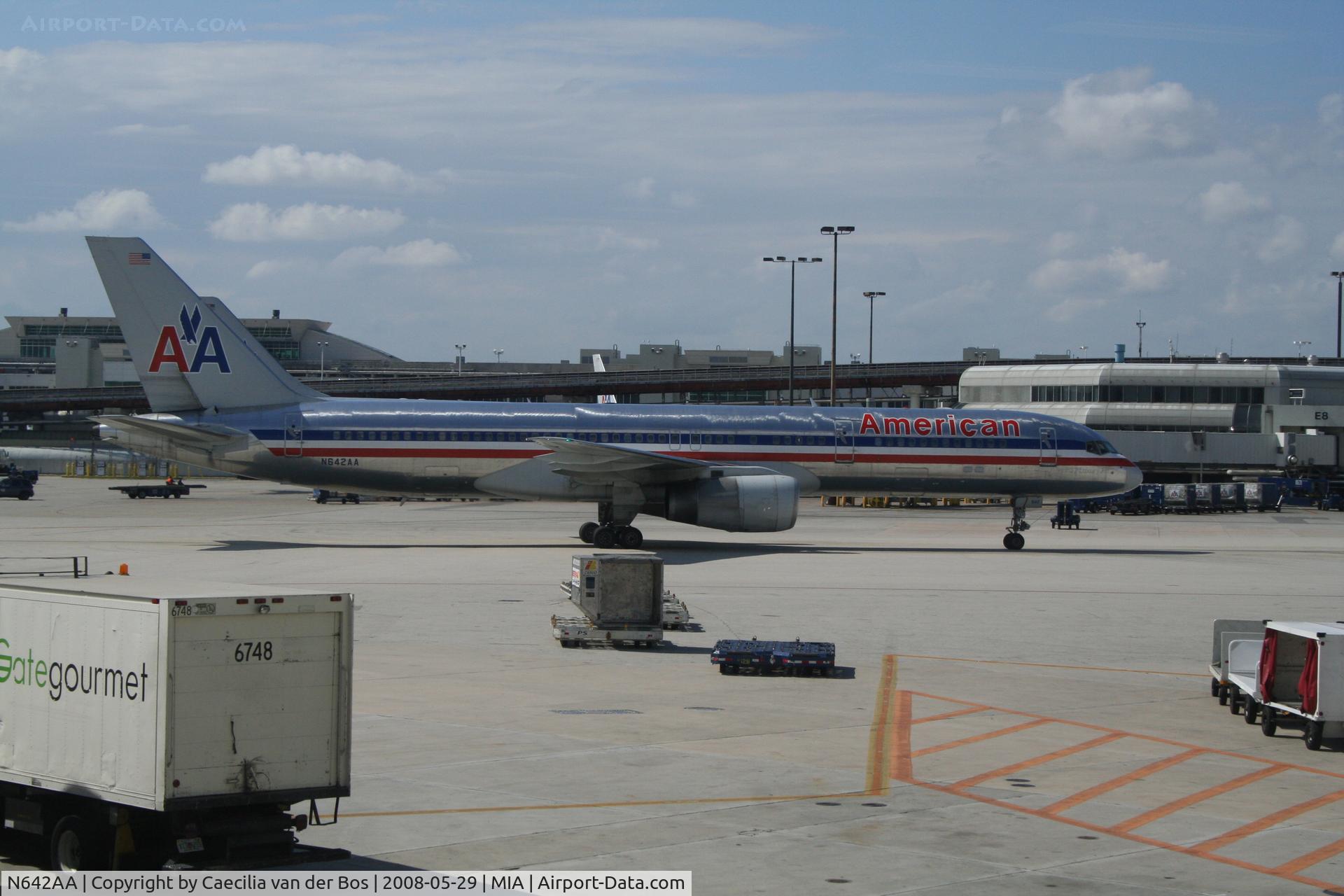 N642AA, 1991 Boeing 757-223 C/N 24600, At Miami Intl Airport