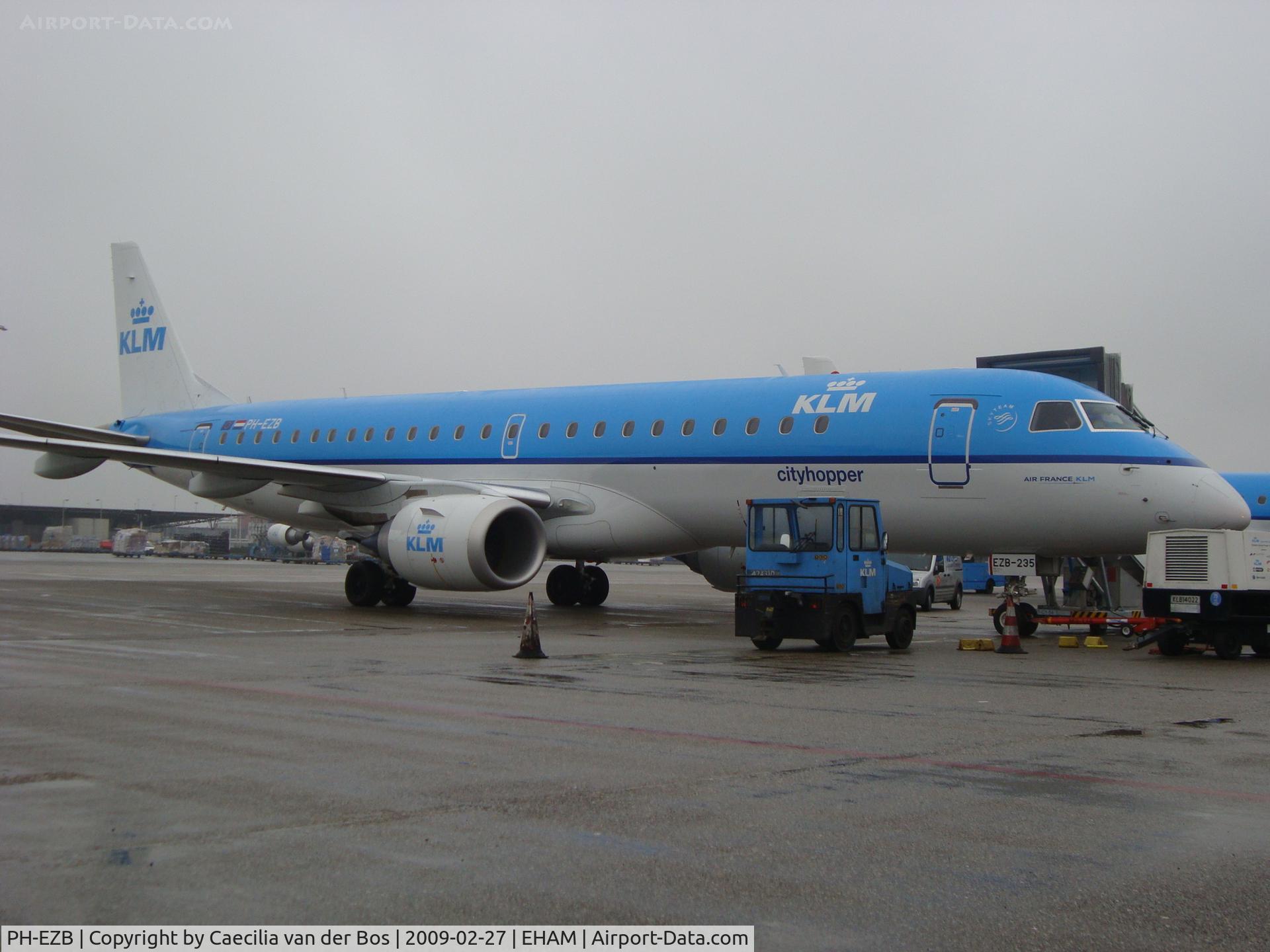 PH-EZB, 2008 Embraer 190LR (ERJ-190-100LR) C/N 19000235, KLM Cityhopper