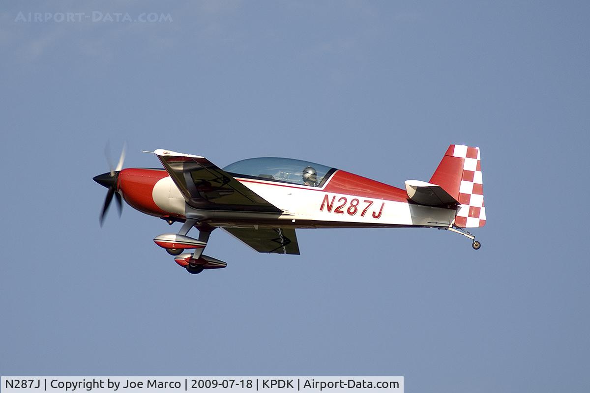 N287J, 2008 Extra EA-300L C/N 1287, @ PDK