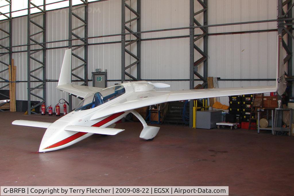 G-BRFB, 1989 Rutan Long-EZ C/N PFA 074A-10646, Rutan Long -EZ at North Weald