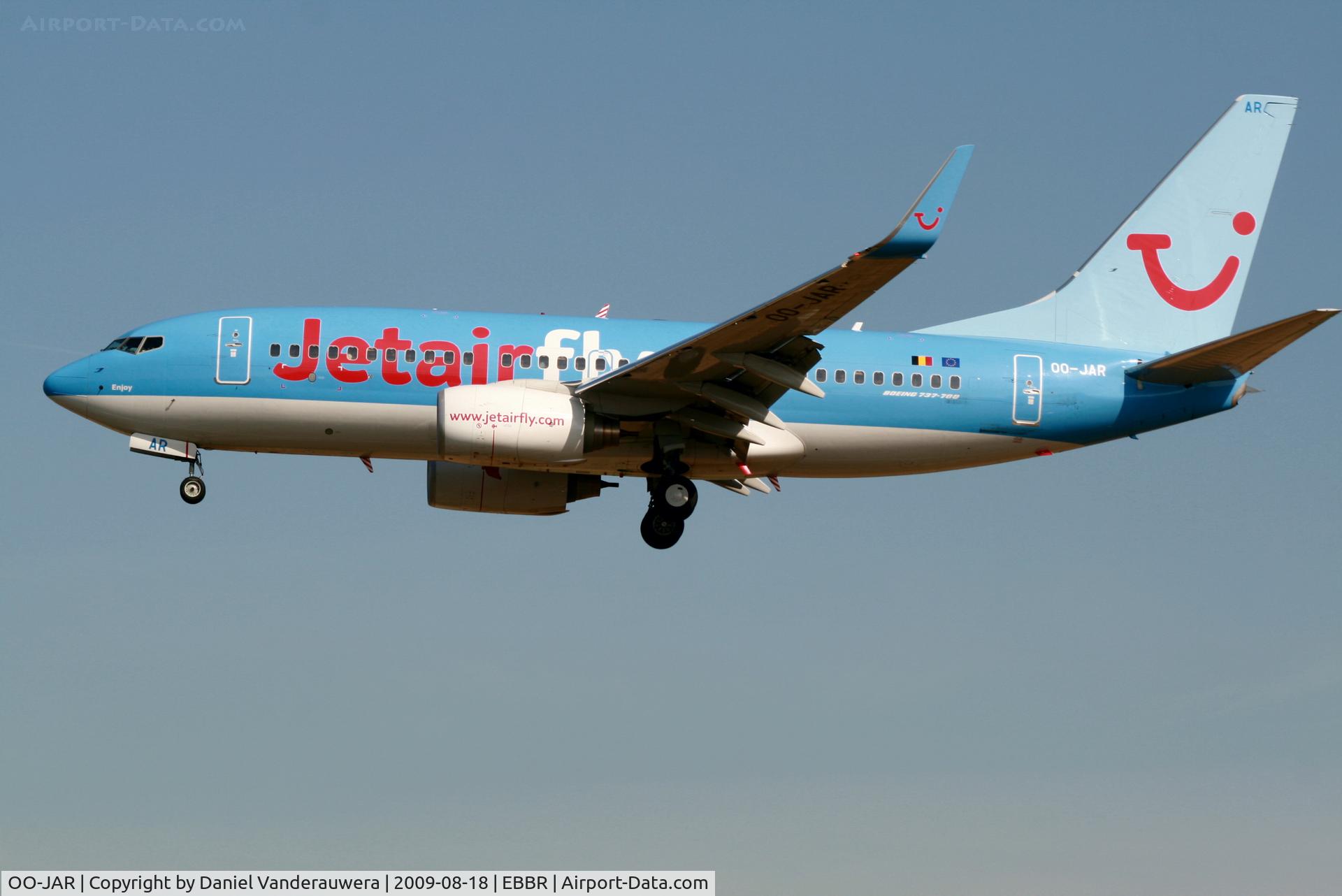 OO-JAR, 2009 Boeing 737-7K5 C/N 35150, arrival of flight JAF2198 to rwy 25L