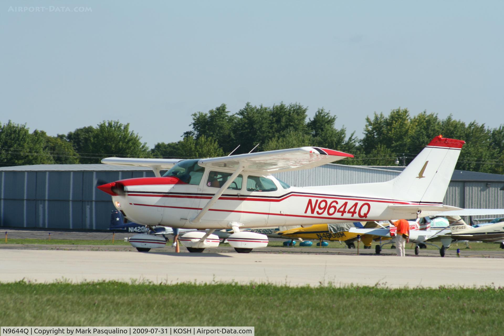 N9644Q, 1975 Cessna 172M C/N 17265728, Cessna 172M
