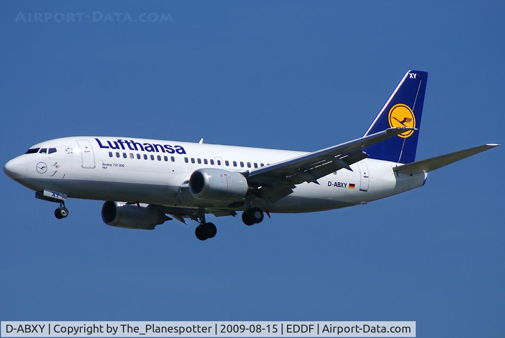 D-ABXY, 1989 Boeing 737-330 C/N 24563, Another LH Workhorse on Short Finals for 25R
