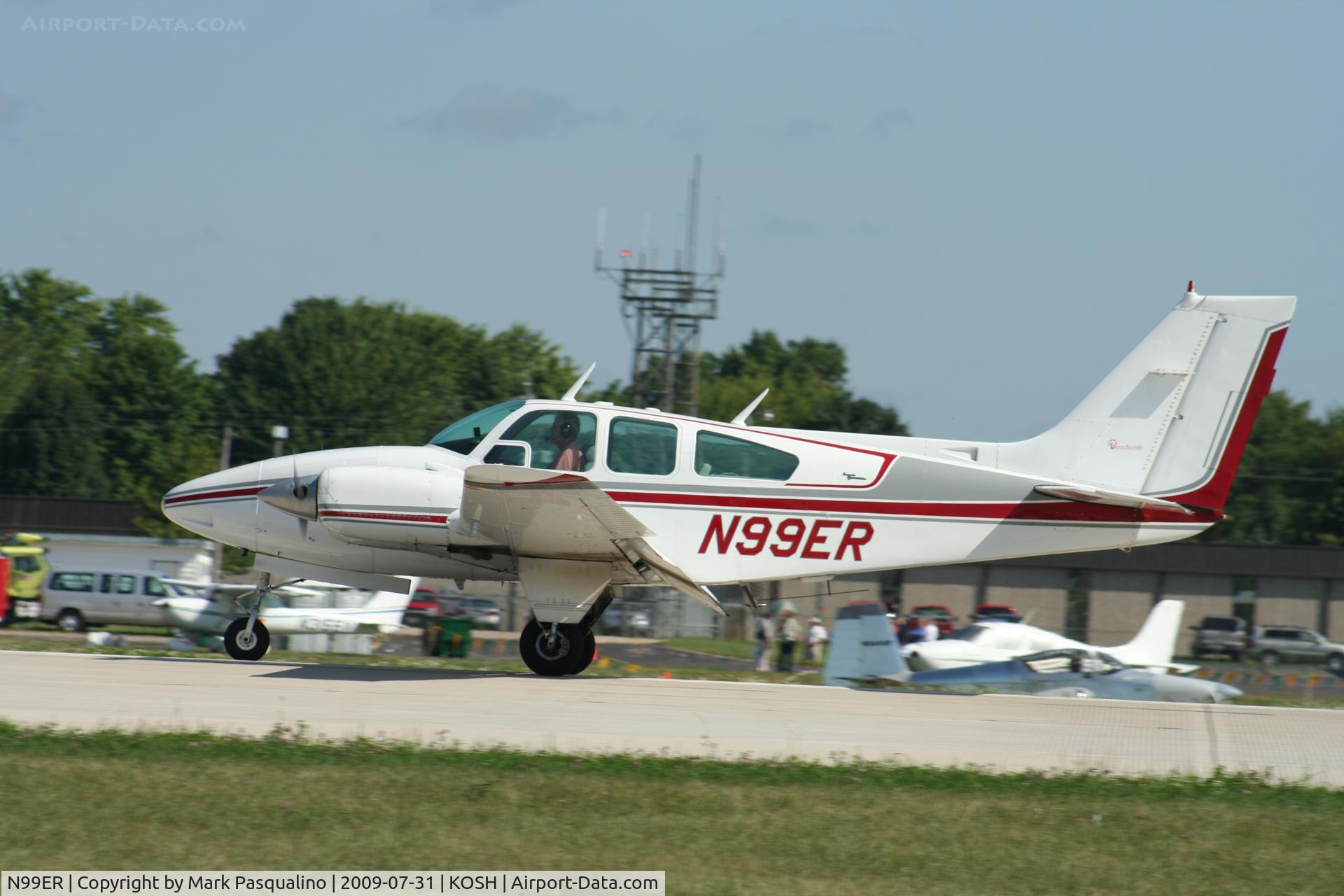 N99ER, 1969 Beech D55 Baron C/N TE-718, Beech D55