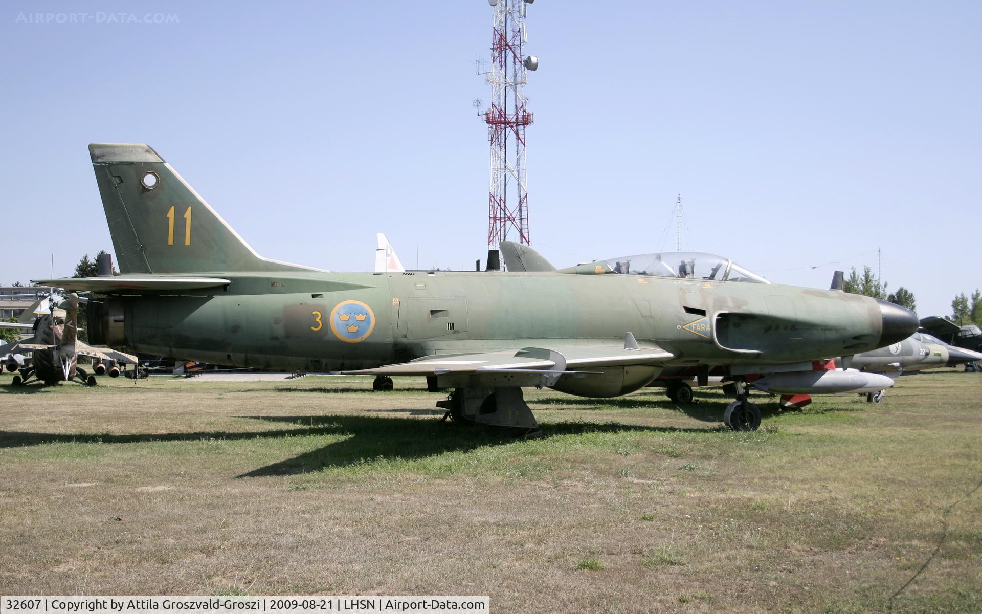 32607, 1960 Saab J-32E Lansen C/N 32-607, Szolnok-Szandaszölös airplane museum.