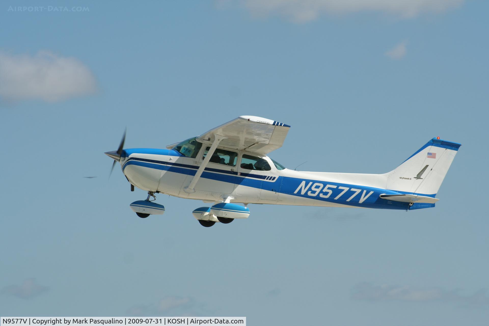 N9577V, 1974 Cessna 172M Skyhawk II C/N 17264379, Cessna 172M