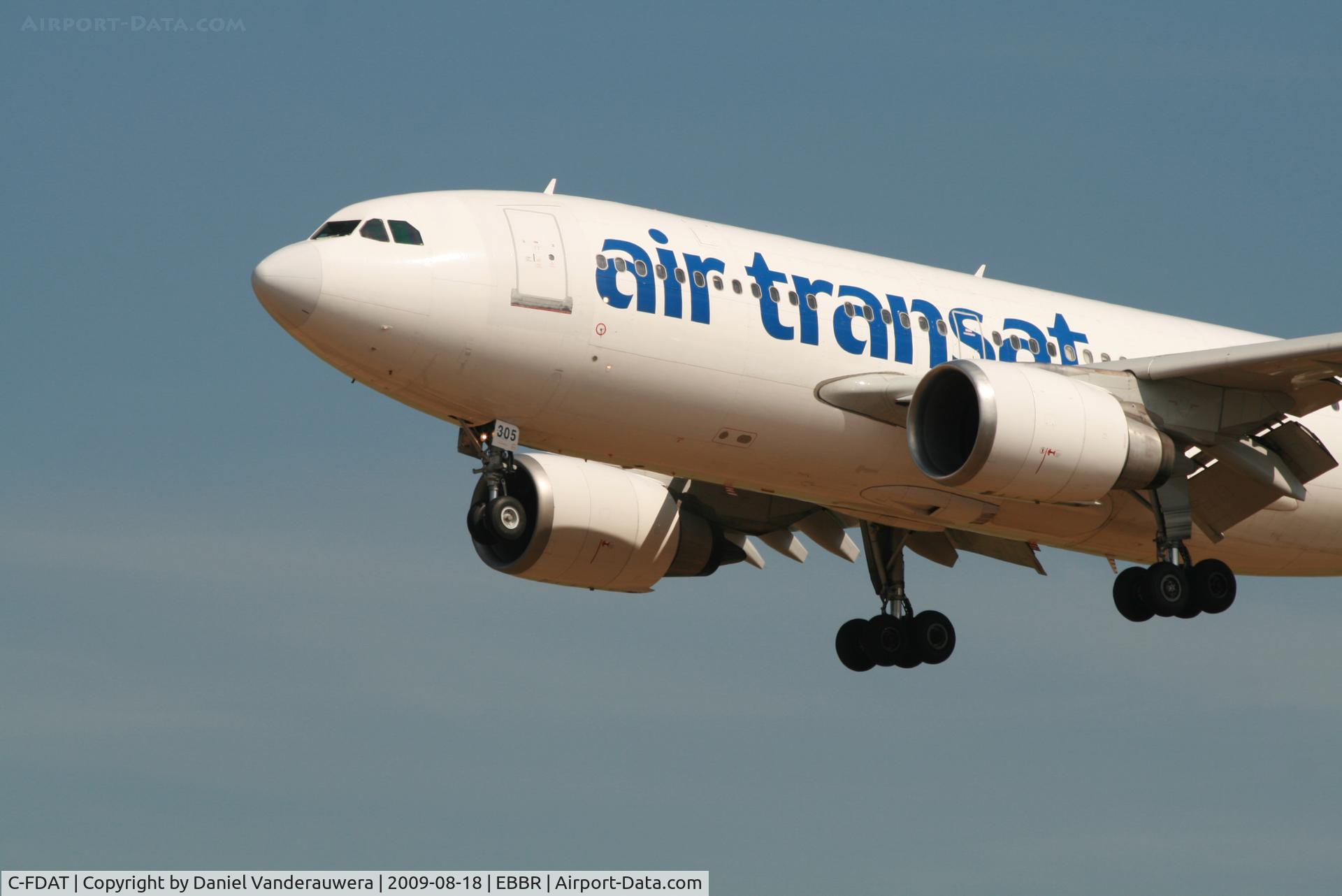 C-FDAT, 1992 Airbus A310-308 C/N 658, arrival of flight TSC158 to rwy 25L