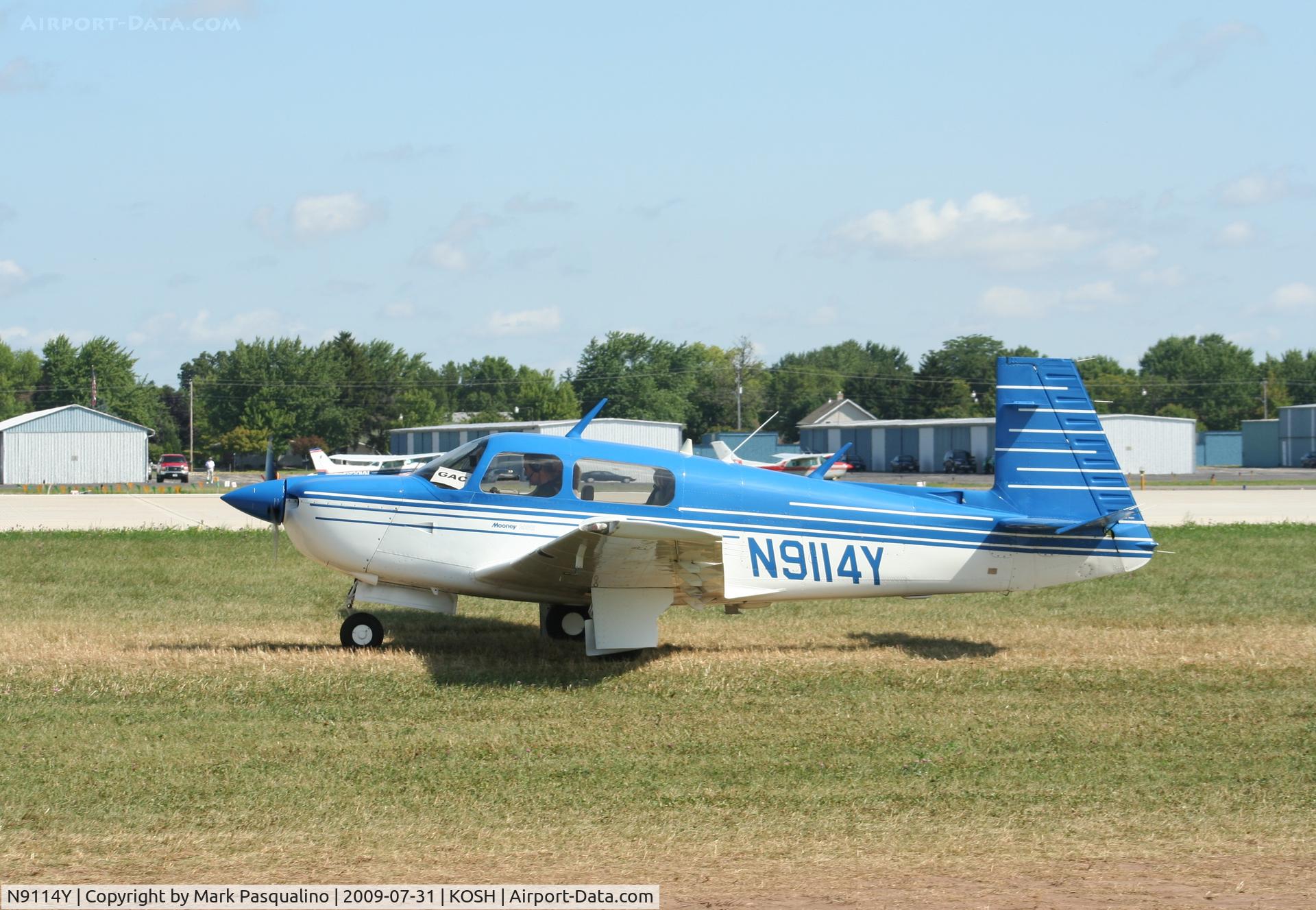 N9114Y, 1990 Mooney M20J 201 C/N 24-3183, Mooney M20J