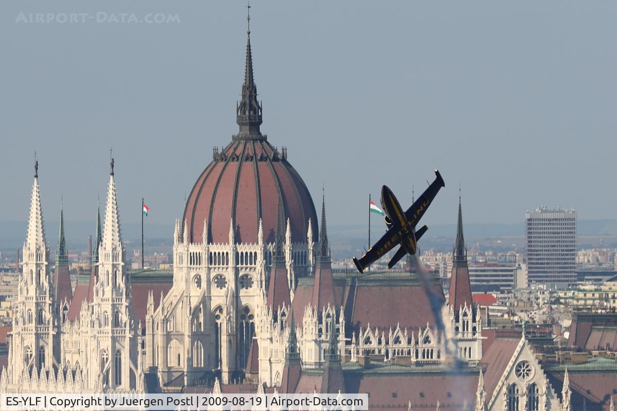 ES-YLF, Aero L-39 Albatros C/N 433141, Red Bull Air Race Budapest 2009 - Aero L-39 Albatros