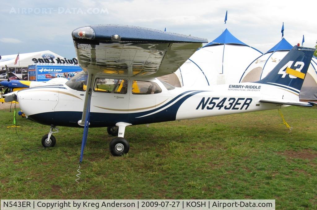 N543ER, 2007 Cessna 172S C/N 172S10522, EAA Airventure 2009
