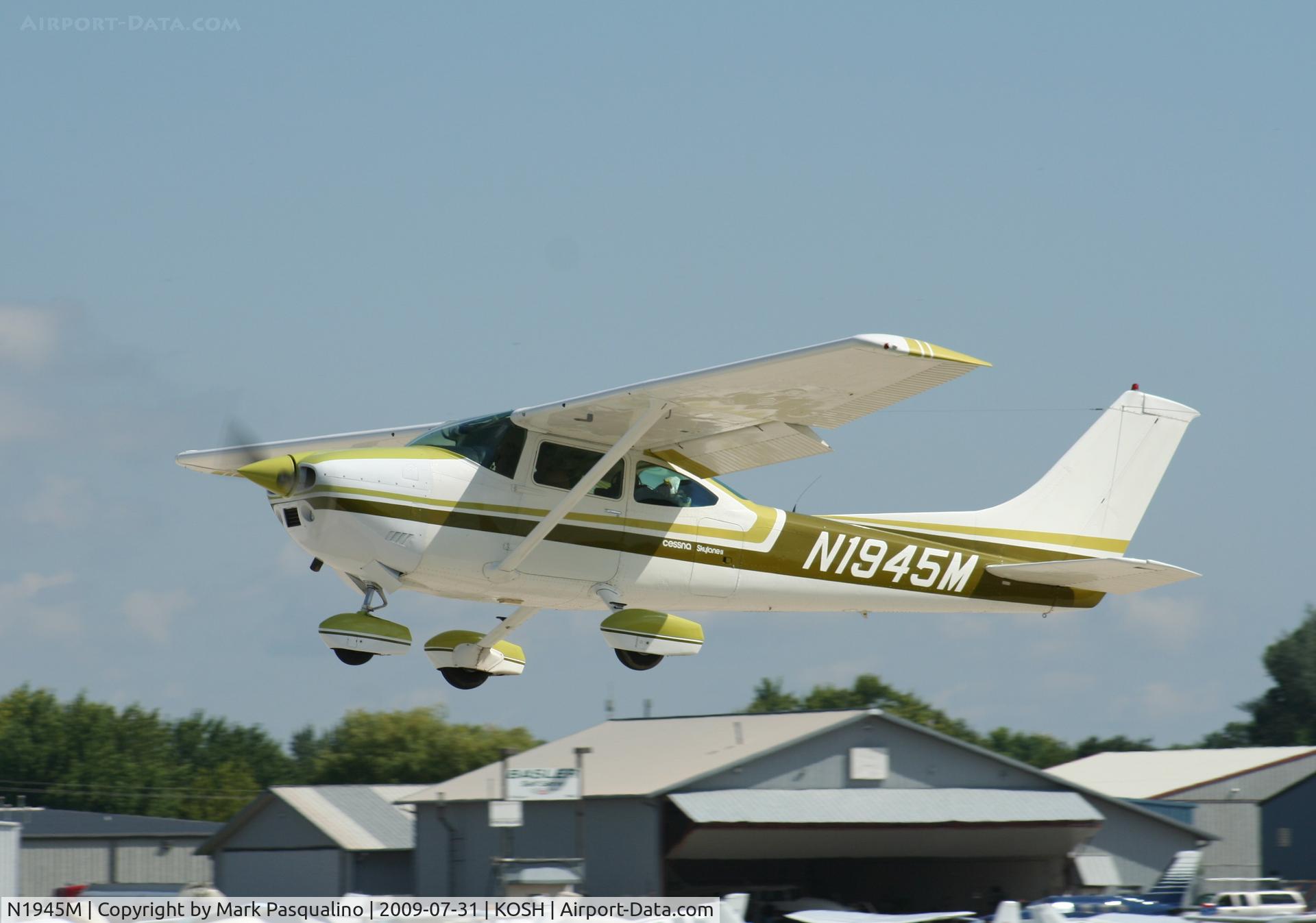 N1945M, 1976 Cessna 182P Skylane C/N 18264496, Cessna 182P