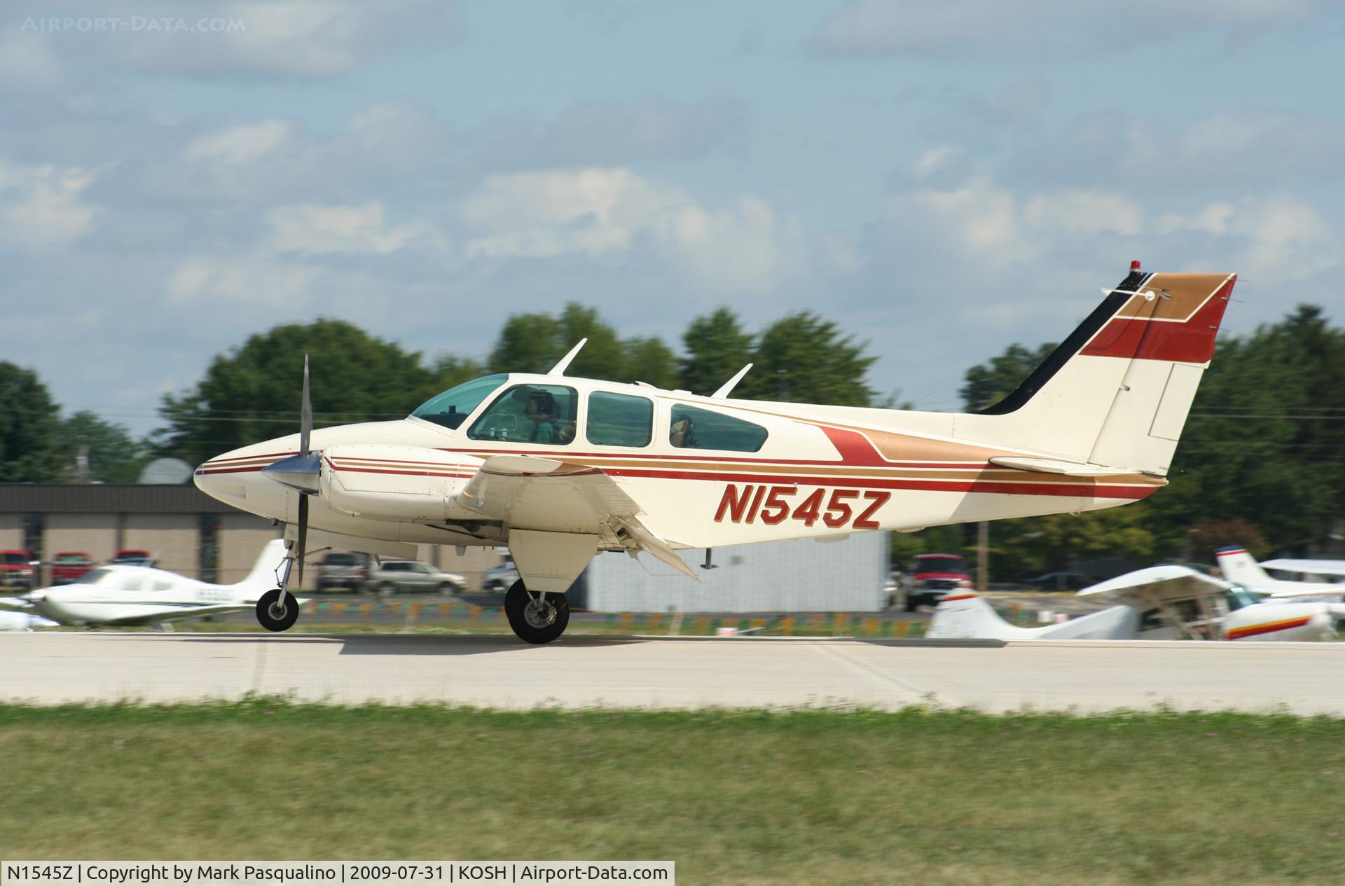 N1545Z, 1961 Beech 95-A55 Baron C/N TC-213, Beech A55