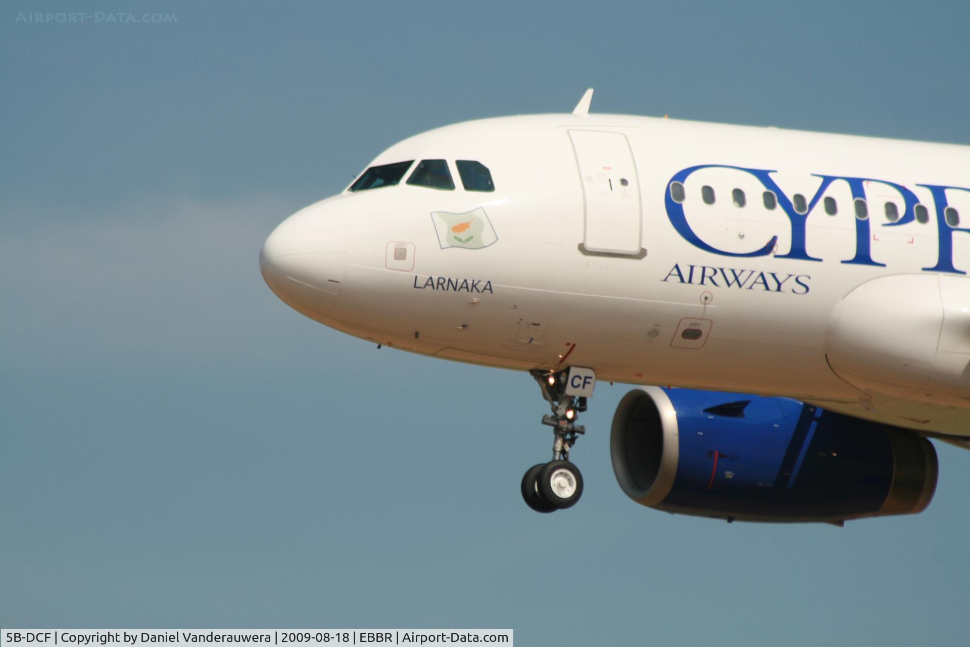 5B-DCF, 2006 Airbus A319-132 C/N 2718, arrival of flight CY334 to rwy 25L