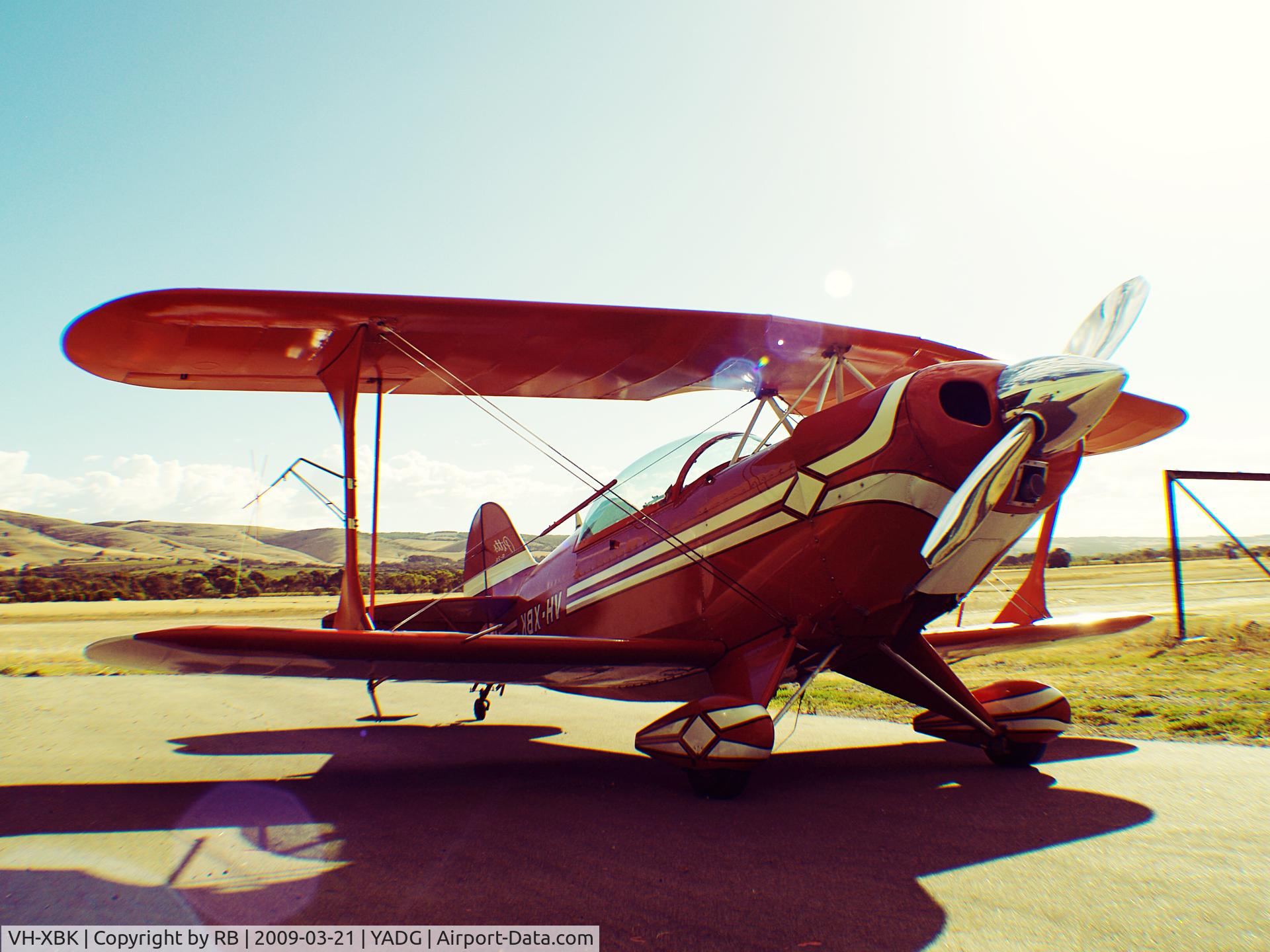 VH-XBK, 1975 Pitts S-2A Special C/N 2109, Ground