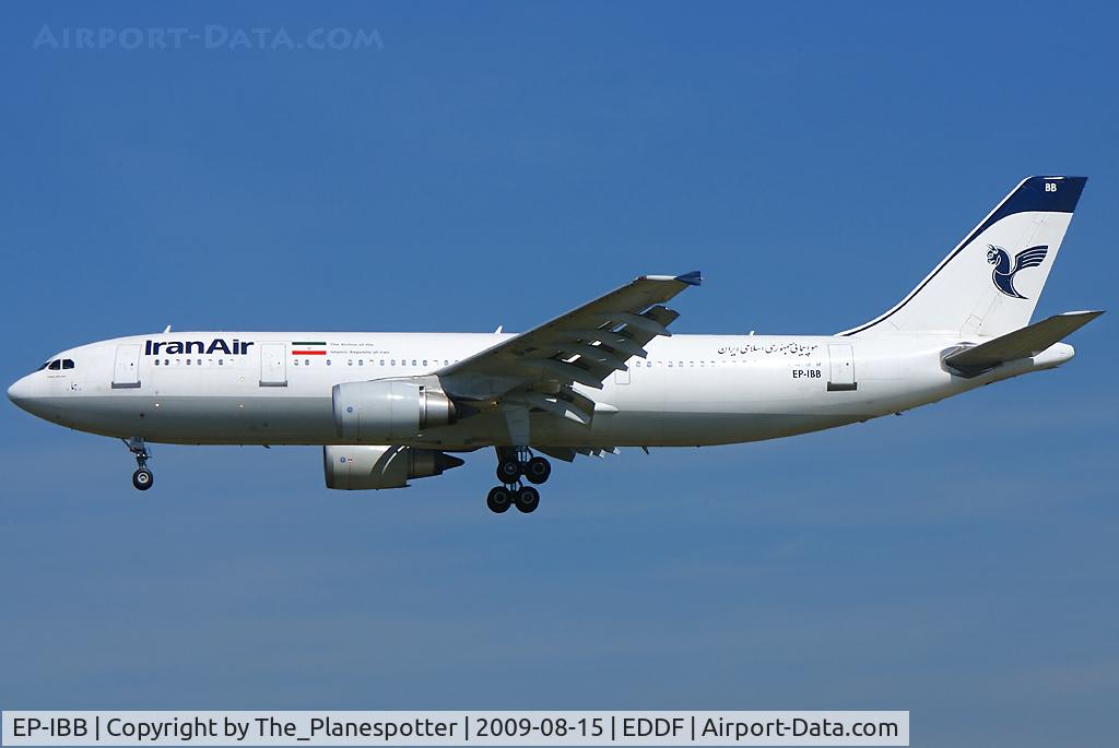 EP-IBB, 1994 Airbus A300B4-605R C/N 727, One of the older Birds coming in today and a nice Surprise to the Spotters today.