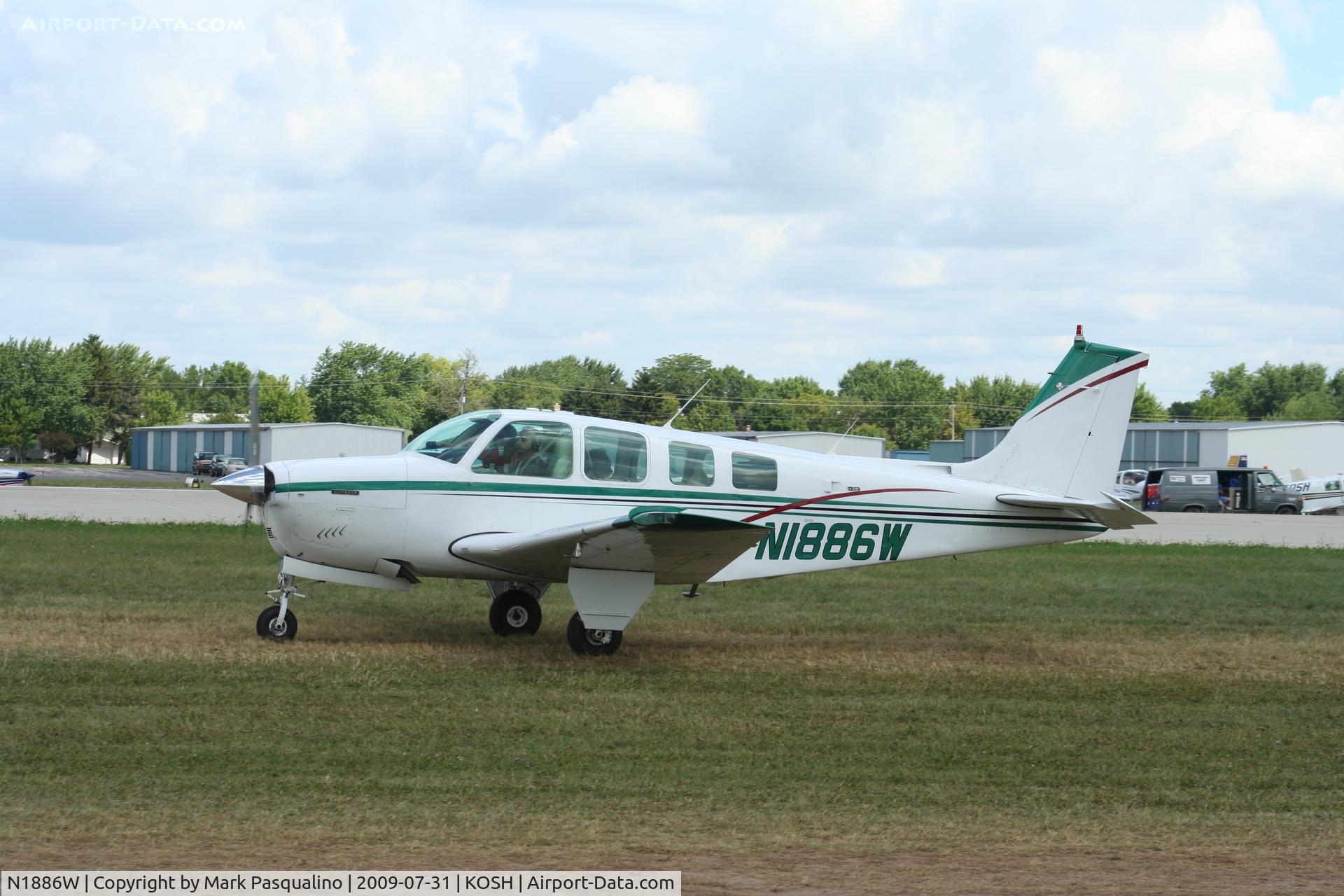 N1886W, 1973 Beech A36 Bonanza 36 C/N E-441, Beech A36