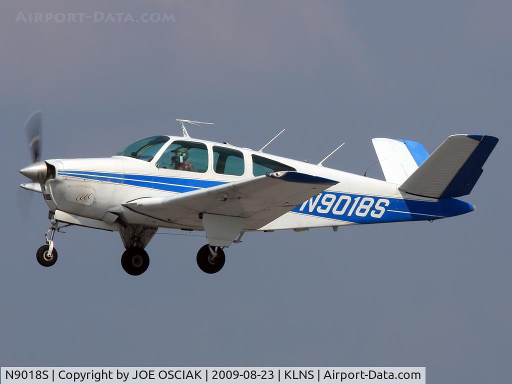 N9018S, 1965 Beech S35 Bonanza C/N D-7948, Leaving Lancaster