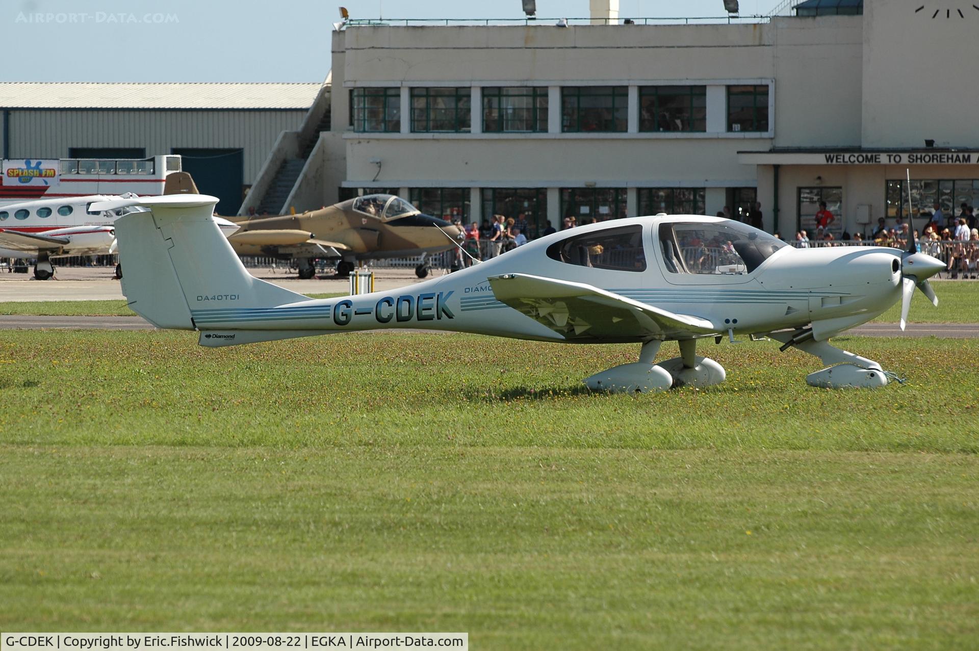 G-CDEK, 2004 Diamond DA-40TDI Diamond Star C/N D4.143, G-CDEK