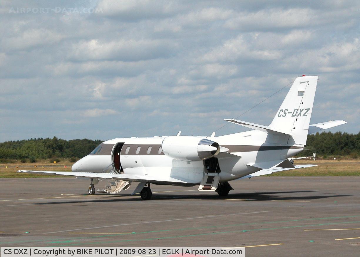 CS-DXZ, 2008 Cessna 560 XLS Citation Excel C/N 560-5796, NETJETS CITATION EXCEL WAITING FOR PASSENGERS