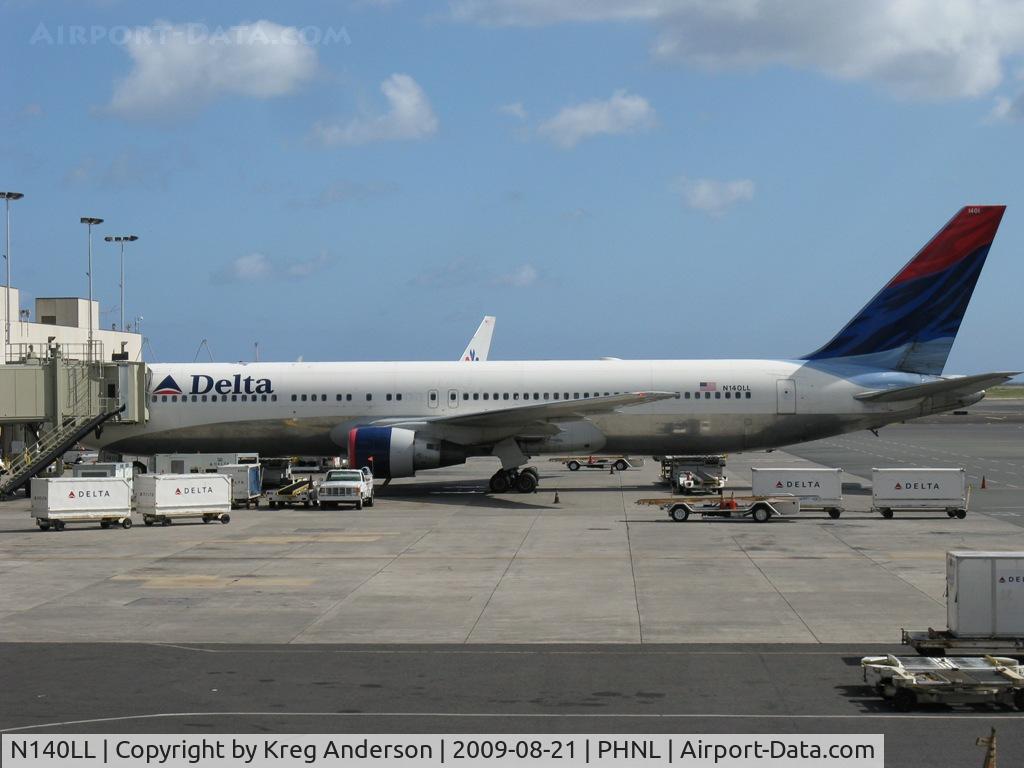 N140LL, 1993 Boeing 767-332 C/N 25988, Delta Airlines Boeing 767-300. I have flown on this aircraft, SLC-OGG