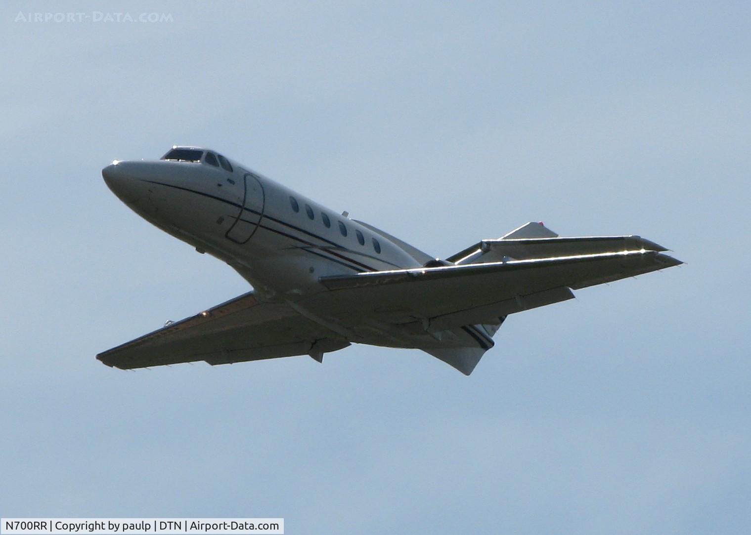 N700RR, 1978 British Aerospace HS.125-700A C/N 257024, Off of runway 32 at the Shreveport Downtown airport.