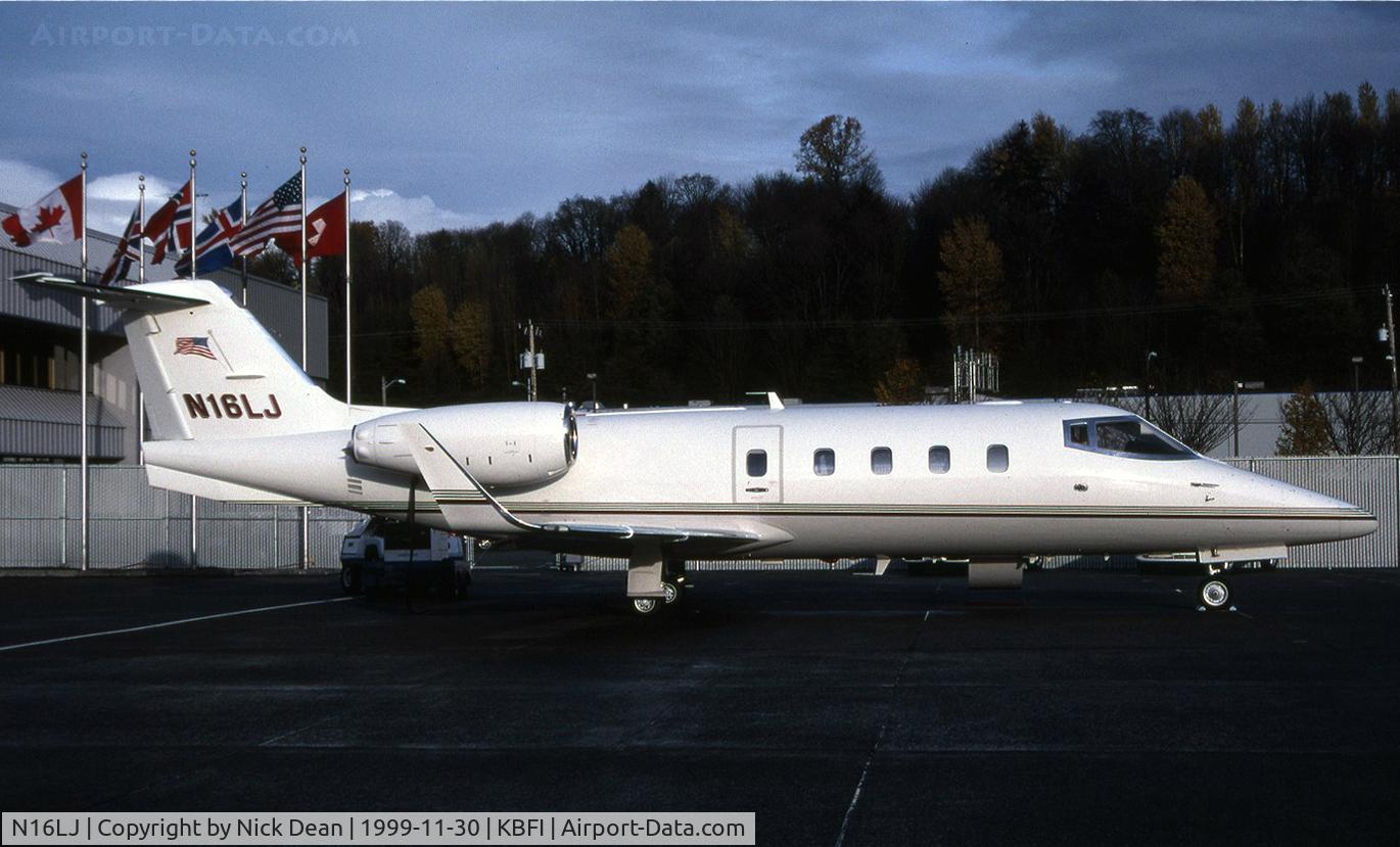 N16LJ, 1986 Gates Learjet 55 C/N 126, KBFI