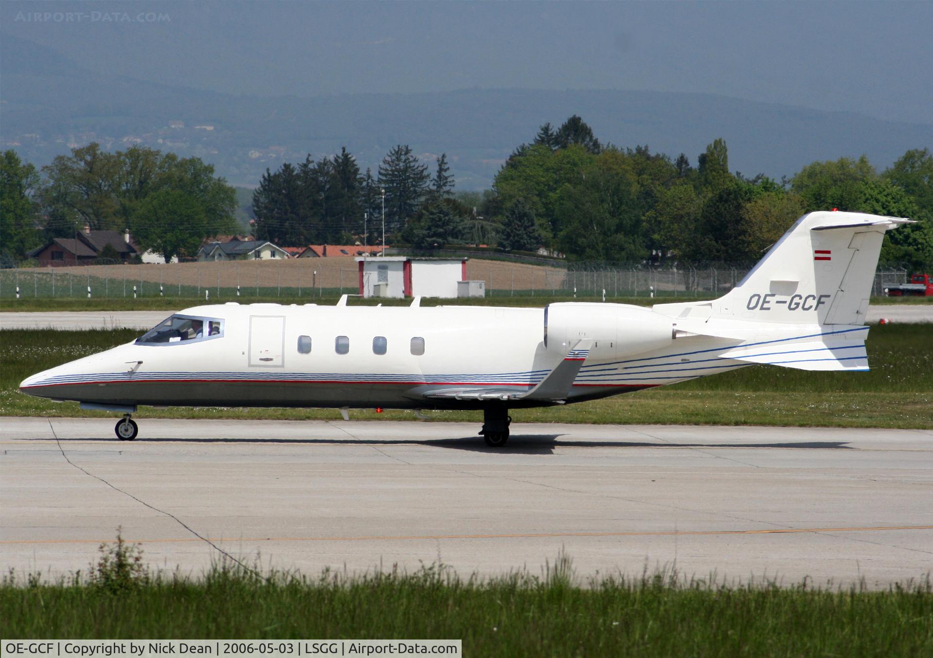 OE-GCF, 1988 Learjet 55C C/N 55C-136, LSGG