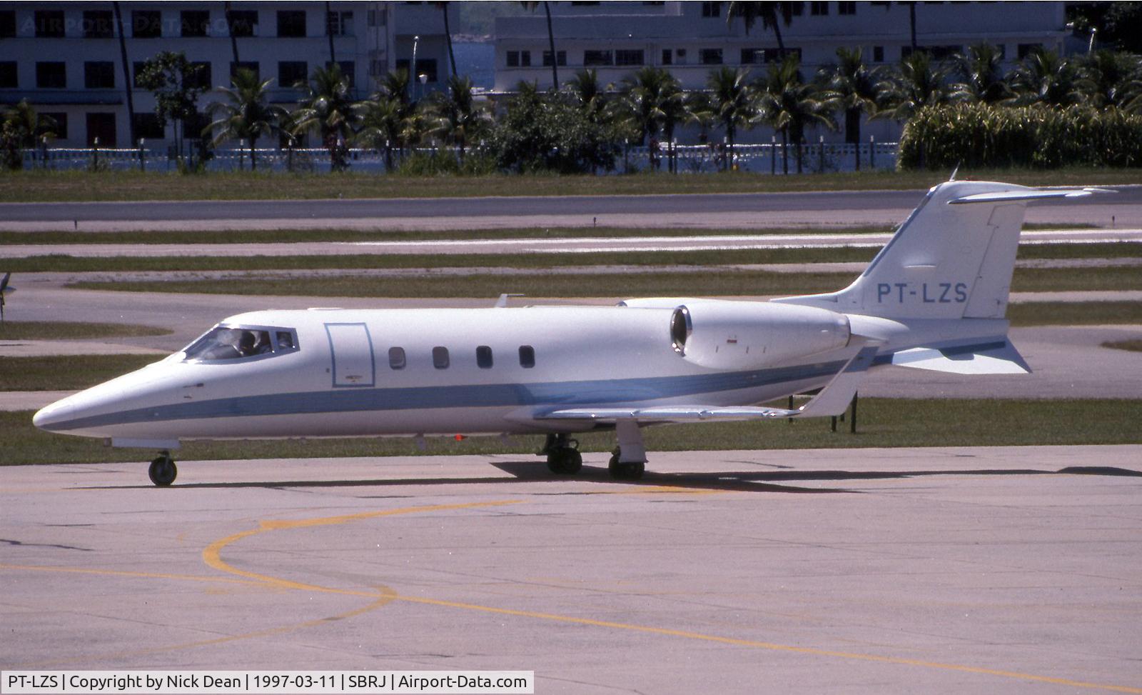 PT-LZS, 1990 Learjet 55C C/N 55C-139, SBRJ