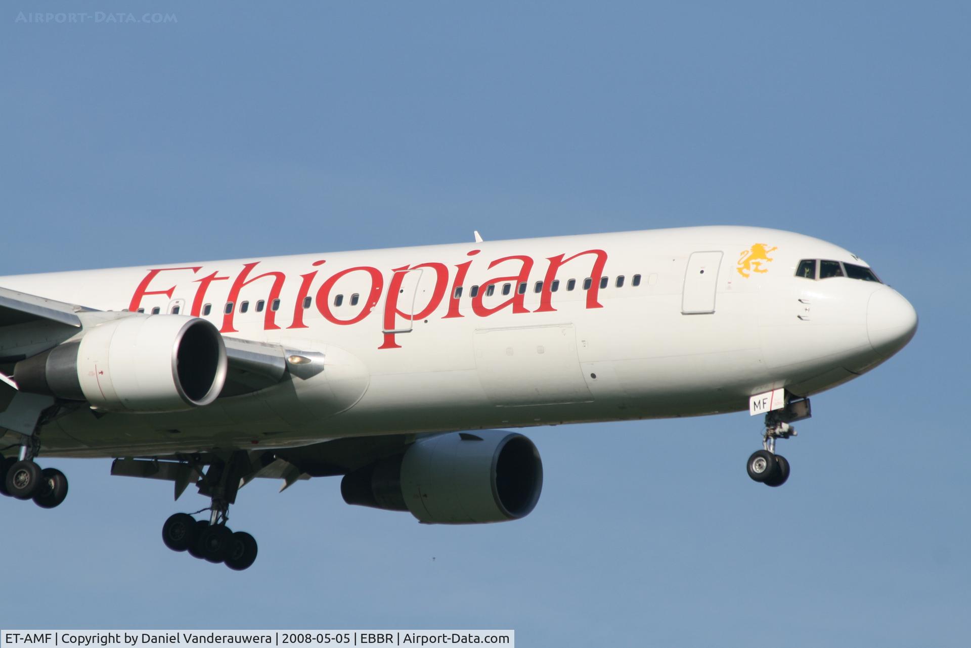 ET-AMF, 2000 Boeing 767-3BG/ER C/N 30563, descending to rwy 02
