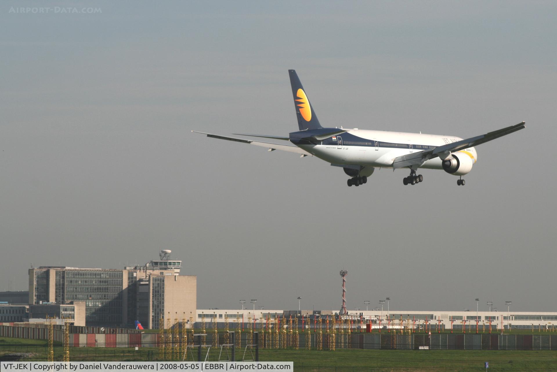 VT-JEK, 2008 Boeing 777-35R C/N 35165/696, several seconds before landing on rwy 02