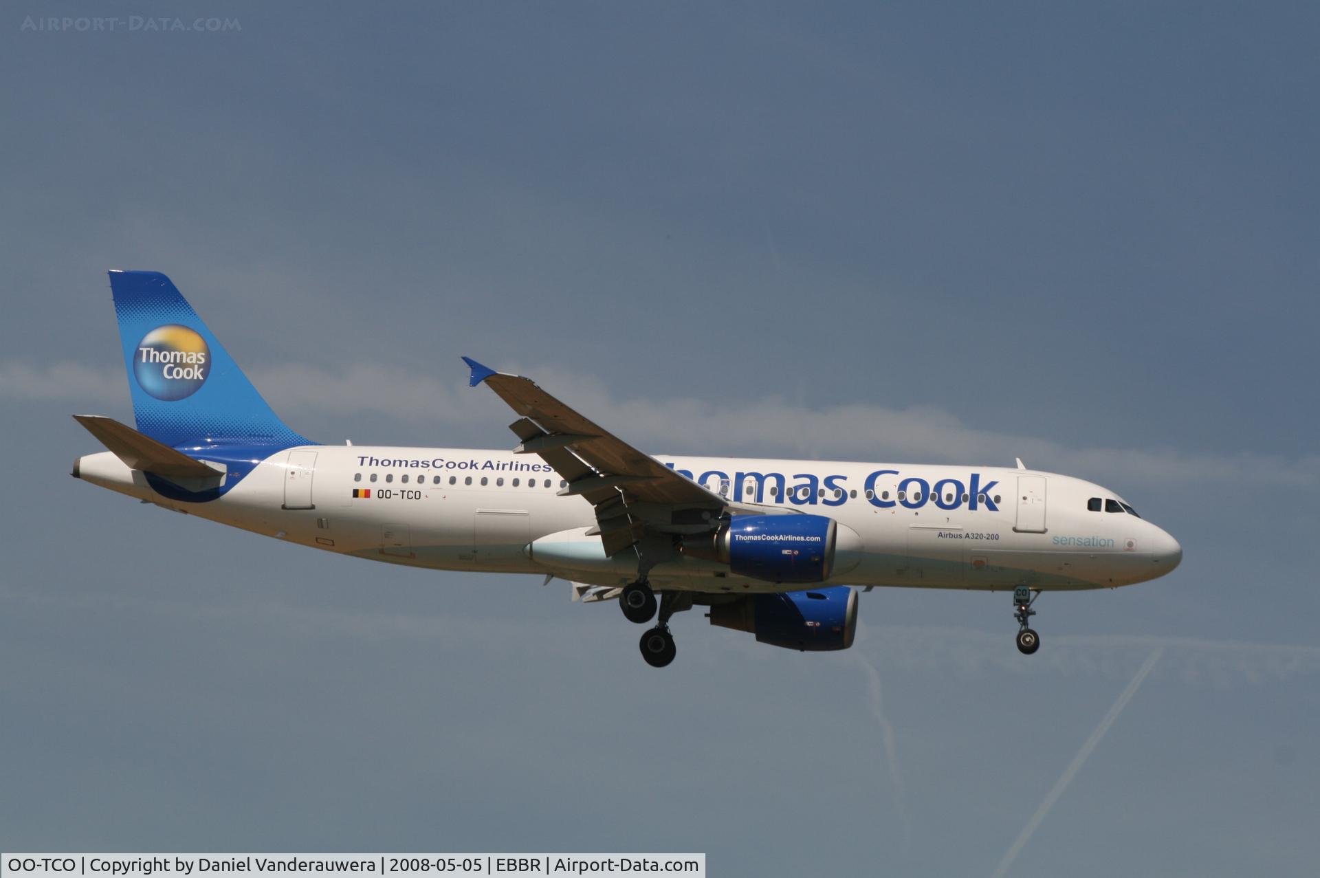 OO-TCO, 2000 Airbus A320-214 C/N 1306, flight FQ1969 is descending to rwy 02