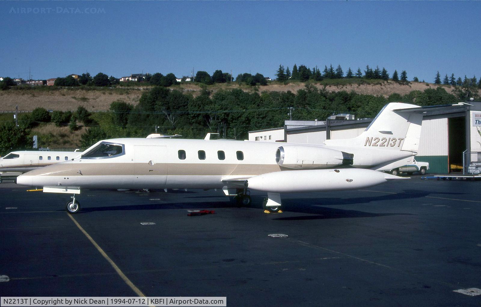 N2213T, 1984 Learjet 25G C/N 25G-369, KBFI