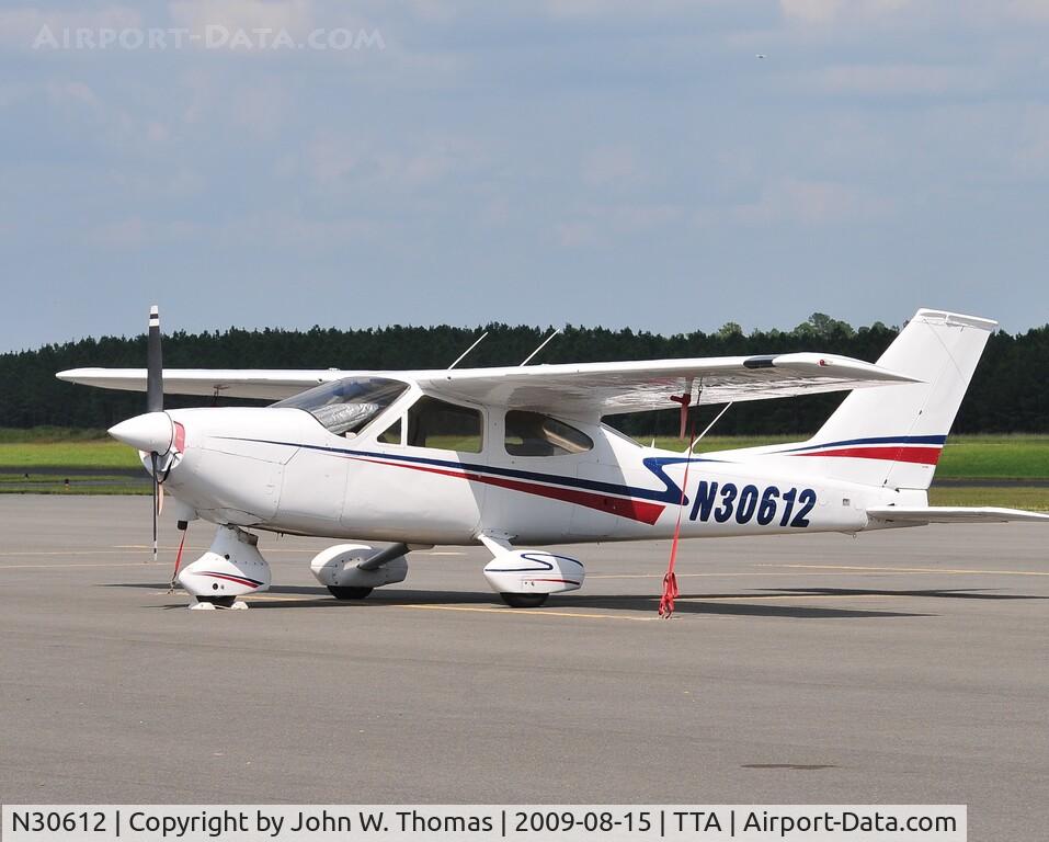 N30612, 1969 Cessna 177A Cardinal C/N 17701360, All tied up