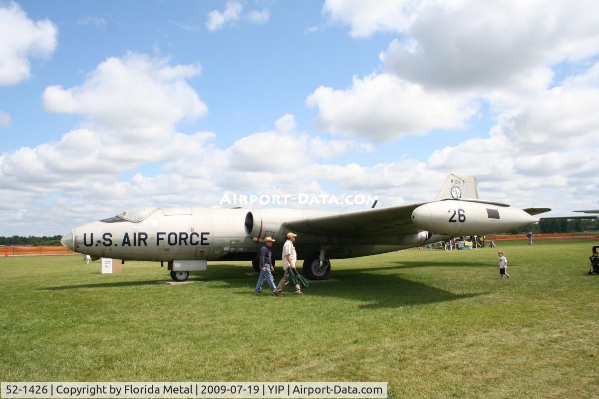 52-1426, 1952 Martin RB-57A Canberra C/N 009, RB-57