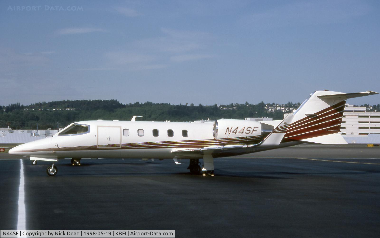 N44SF, 1992 Learjet 31A C/N 31A-065, KBFI