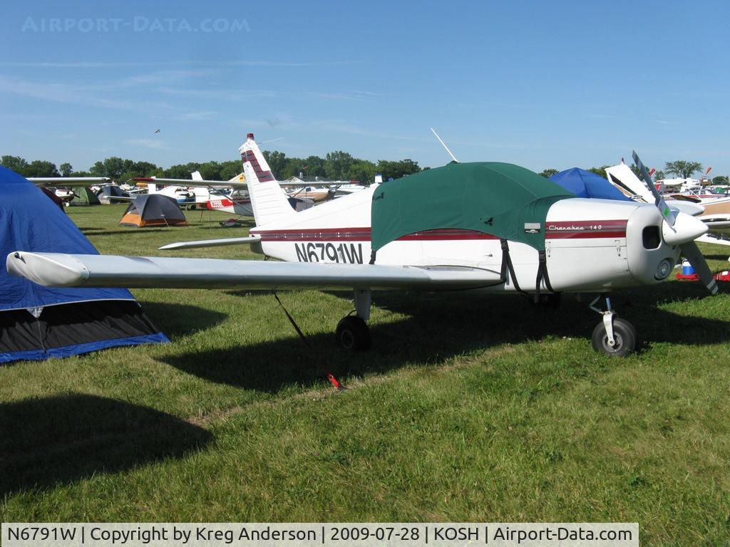 N6791W, 1965 Piper PA-28-140 Cherokee C/N 28-20921, EAA Airventure 2009