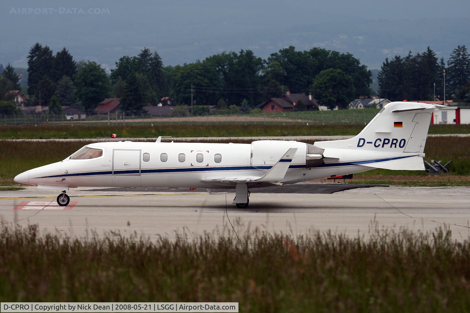 D-CPRO, 1998 Learjet 31A C/N 31-155, LSGG