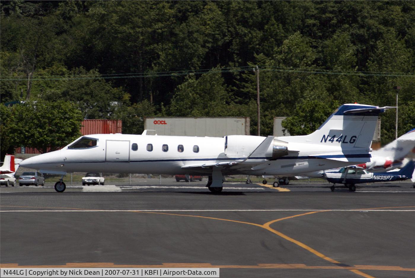 N44LG, 2002 Learjet 31A C/N 237, KBFI