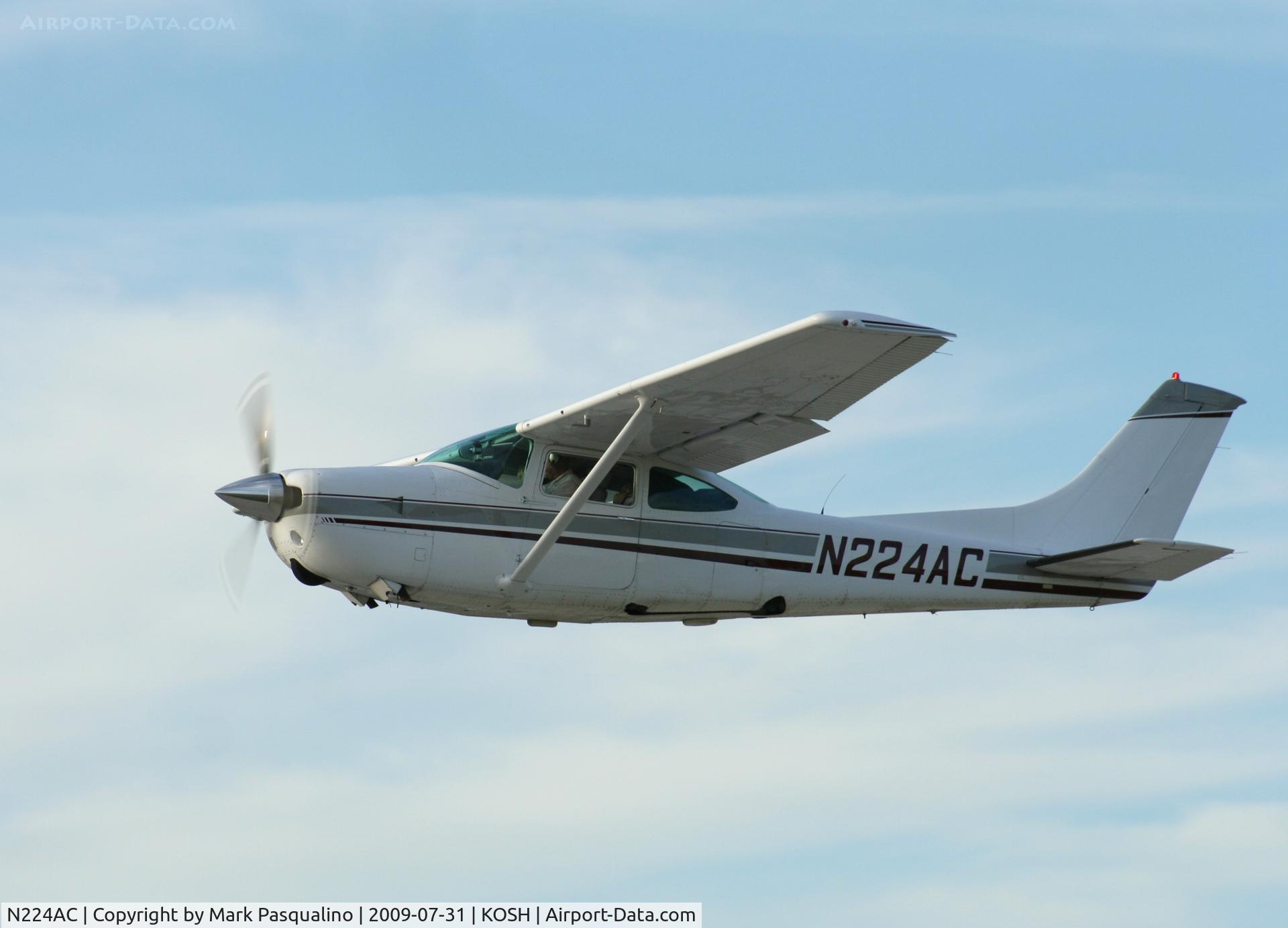 N224AC, 1978 Cessna R182 Skylane RG C/N R18200272, Cessna R182