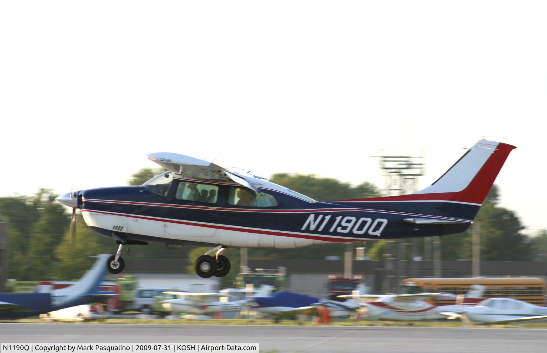N1190Q, 1972 Cessna 210L Centurion C/N 21059690, Cessna 210L