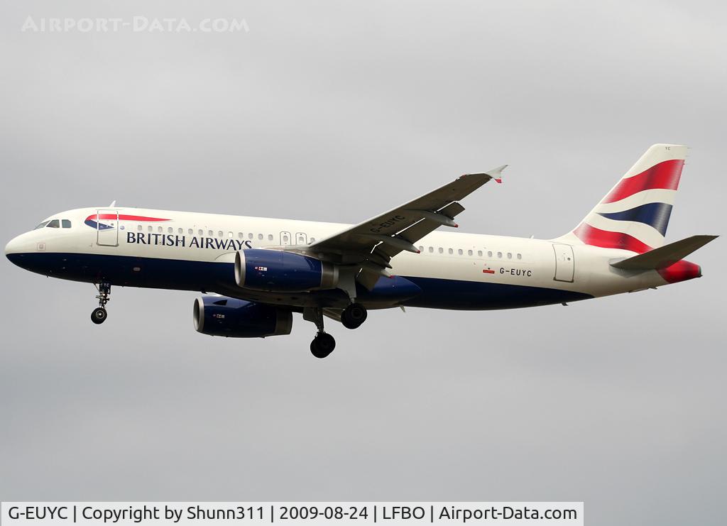 G-EUYC, 2008 Airbus A320-232 C/N 3721, Landing rwy 32L